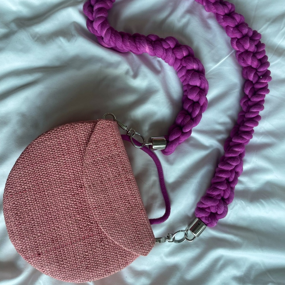 Handmade natural fibers bag from the Amazon rainforest